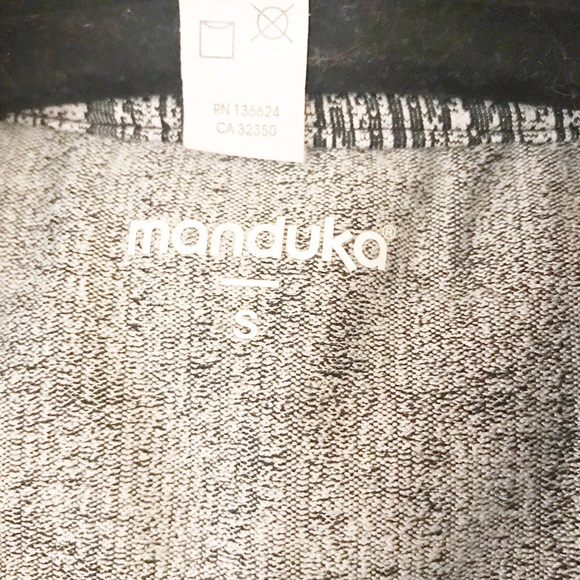 Manduka Yoga Bomber Jacket Sz S - Picture 6 of 8